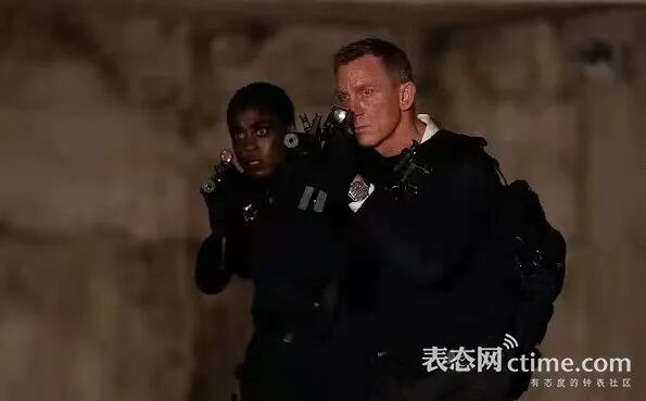 是我通勤生活下最闷骚的存在每一块都掀起热潮左手生活右手理想！预算1K起这些限量款才(图12)